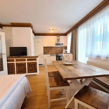 Wasserbrunnen Apartment